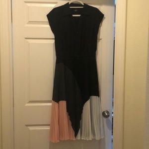 Club Monaco dress as worn by Meghan Markle